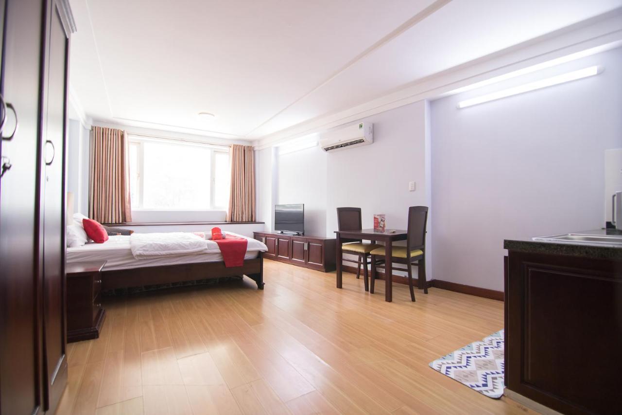Reddoorz Near Hoa Lu Stadium Ho Şi Min Dış mekan fotoğraf